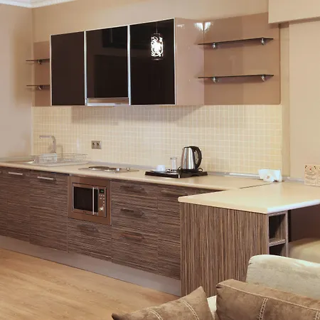 巴勒特之家公寓式酒店 酒店