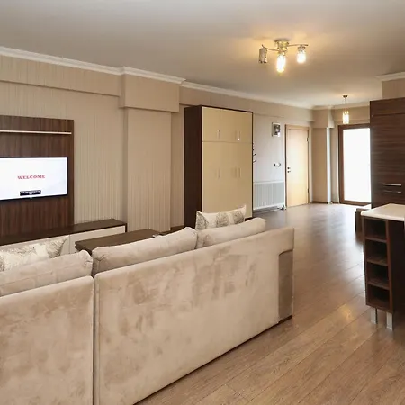 巴勒特之家公寓式酒店 酒店 伊兹密特