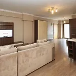 Balturk House 호텔 이즈밋