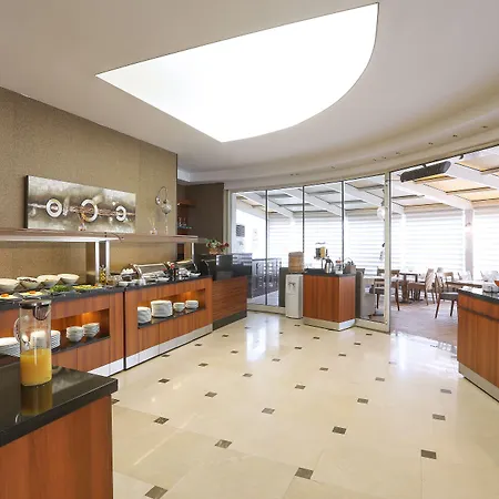 Hotel Balturk House 3*