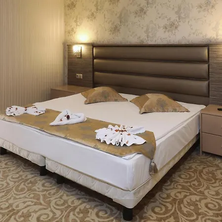 Hotel Balturk House