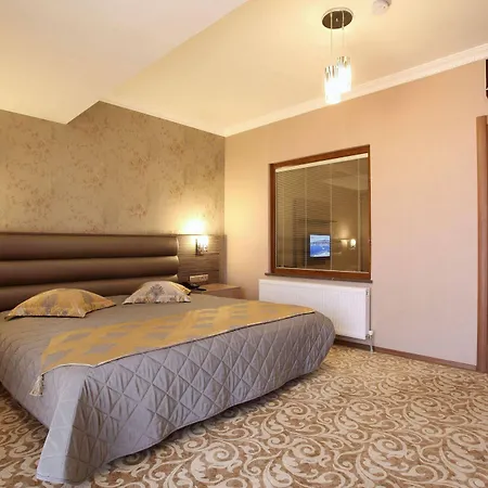 Hotel Balturk House